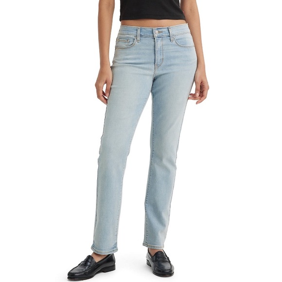 Levi's Denim - Women's Levi's® Classic Straight-Leg Light Wash Jeans